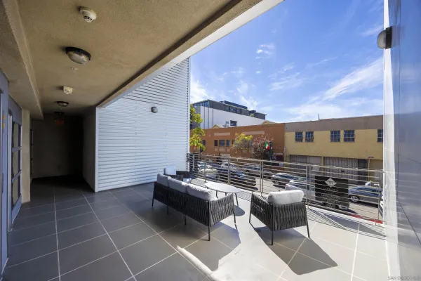 $2,995 | 1943 India Street, Unit 204, San Diego, CA 92101