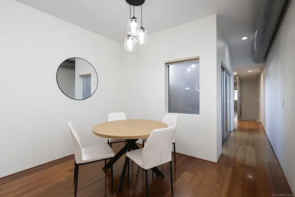 $2,995 | 1943 India Street, Unit 204, San Diego, CA 92101
