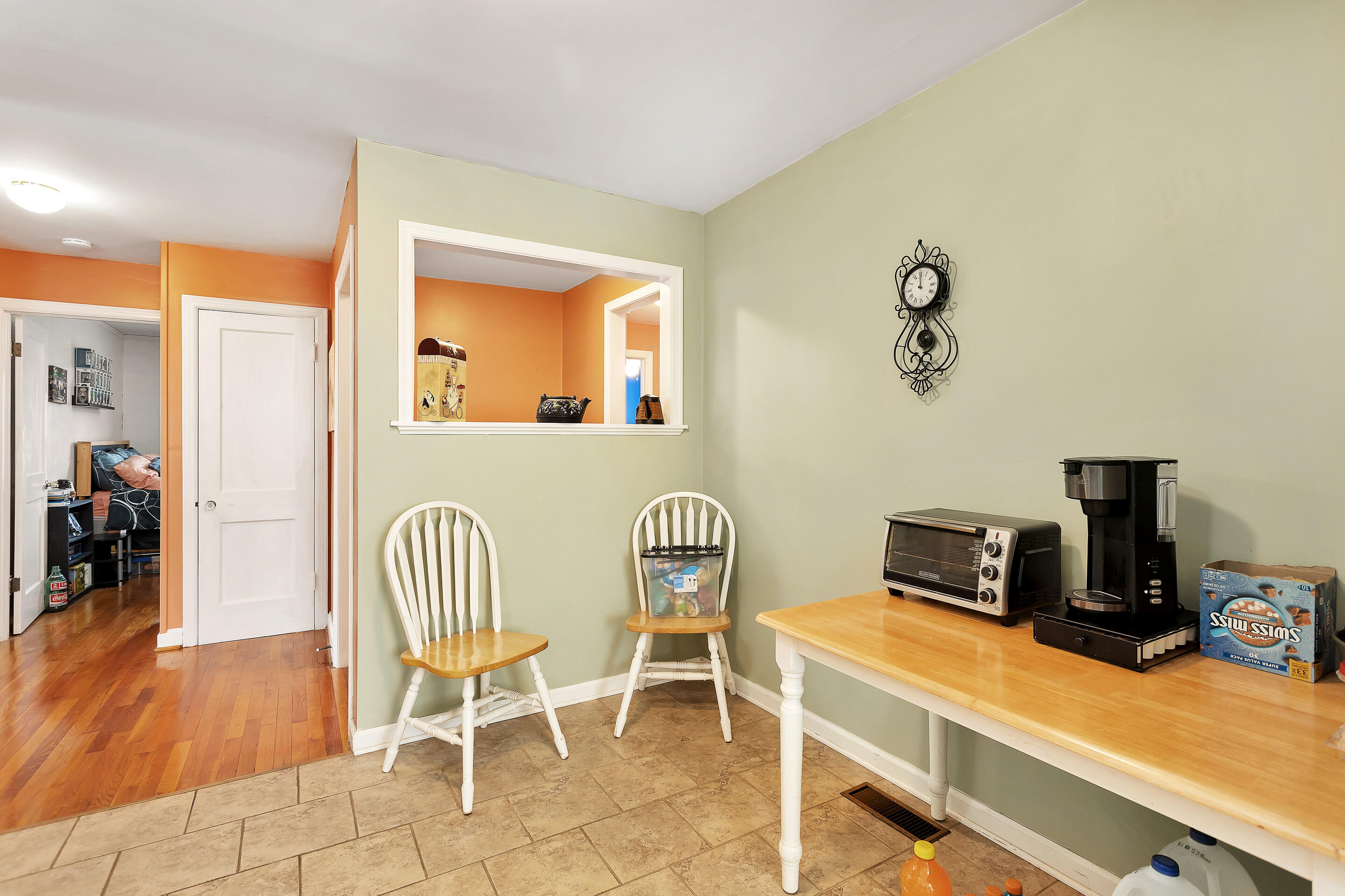2040 Burma Road Salem, VA 24153 - Photo 18 of 31 Kitchen