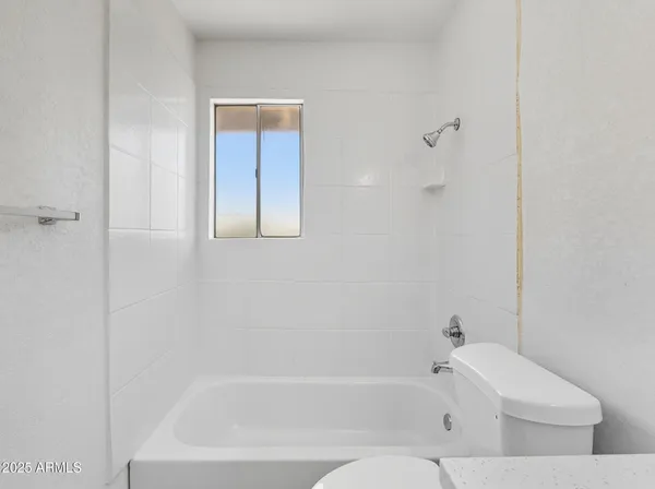 $1,250 | 4740 East Moreland Street, Phoenix, AZ 85008