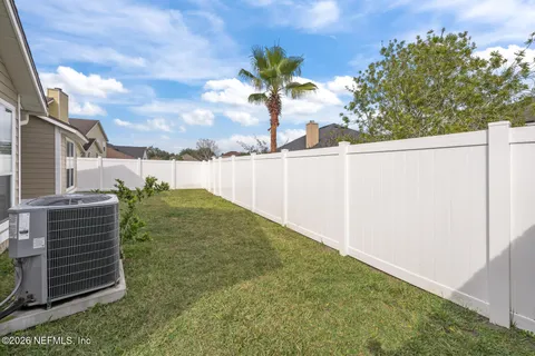 $375,000 | 909 Thoroughbred Drive, Orange Park, FL 32065