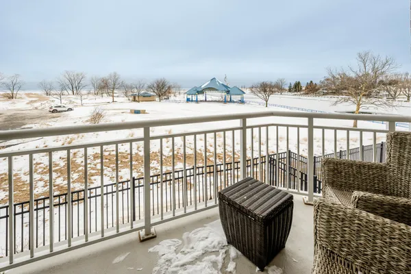 $1,200,000 | 200 Lake Street, Unit 3B, St. Joseph, MI 49085