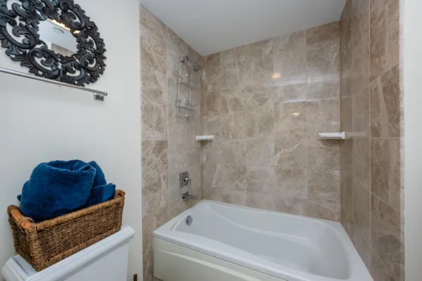 $1,200,000 | 200 Lake Street, Unit 3B, St. Joseph, MI 49085