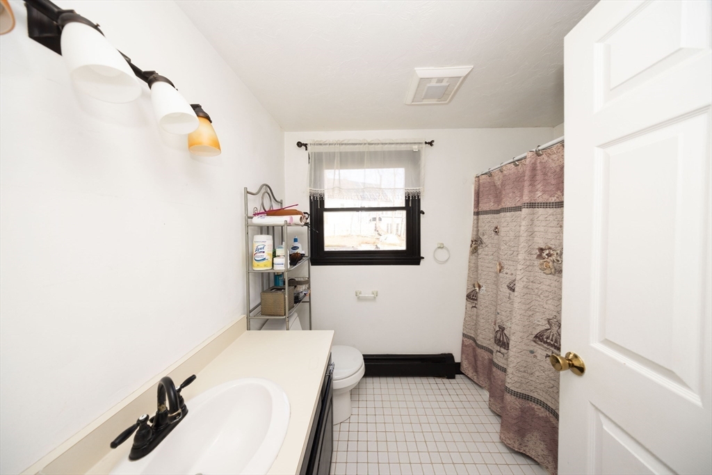 12 Mohave Road Worcester, MA 01606 - Photo 18 of 21 Gallery Image 18