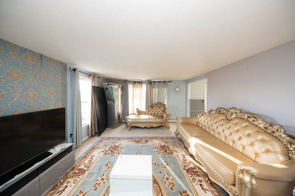 12 Mohave Road Worcester, MA 01606 - Photo 5 of 21 Gallery Image 5