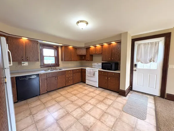 $120,000 | 301 North 3rd Street, Milan, MN 56262