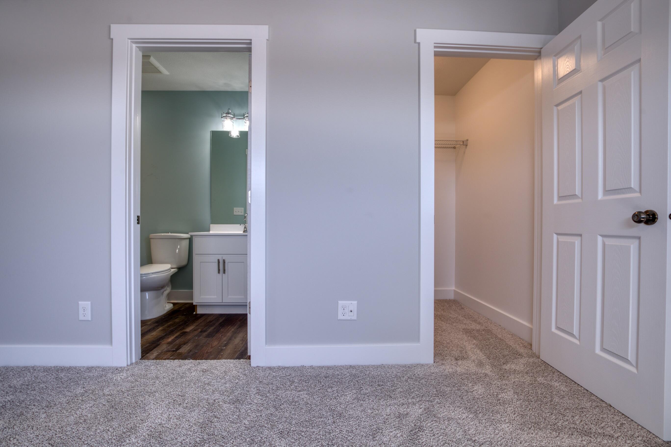 18191 Hunters Ridge Drive Morley, MI 49336 - Photo 8 of 8 Sample Primary Bedroom (2 Story Peak 2)