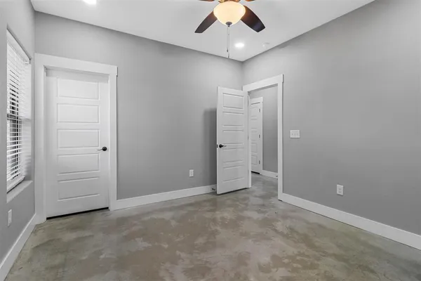 $1,400 | 1309 South 5th Avenue, Unit 1309, Denison, TX 75021