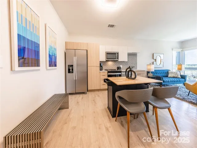 $1,346 | 1824 North Brevard Street, Unit 1D, Charlotte, NC 28206