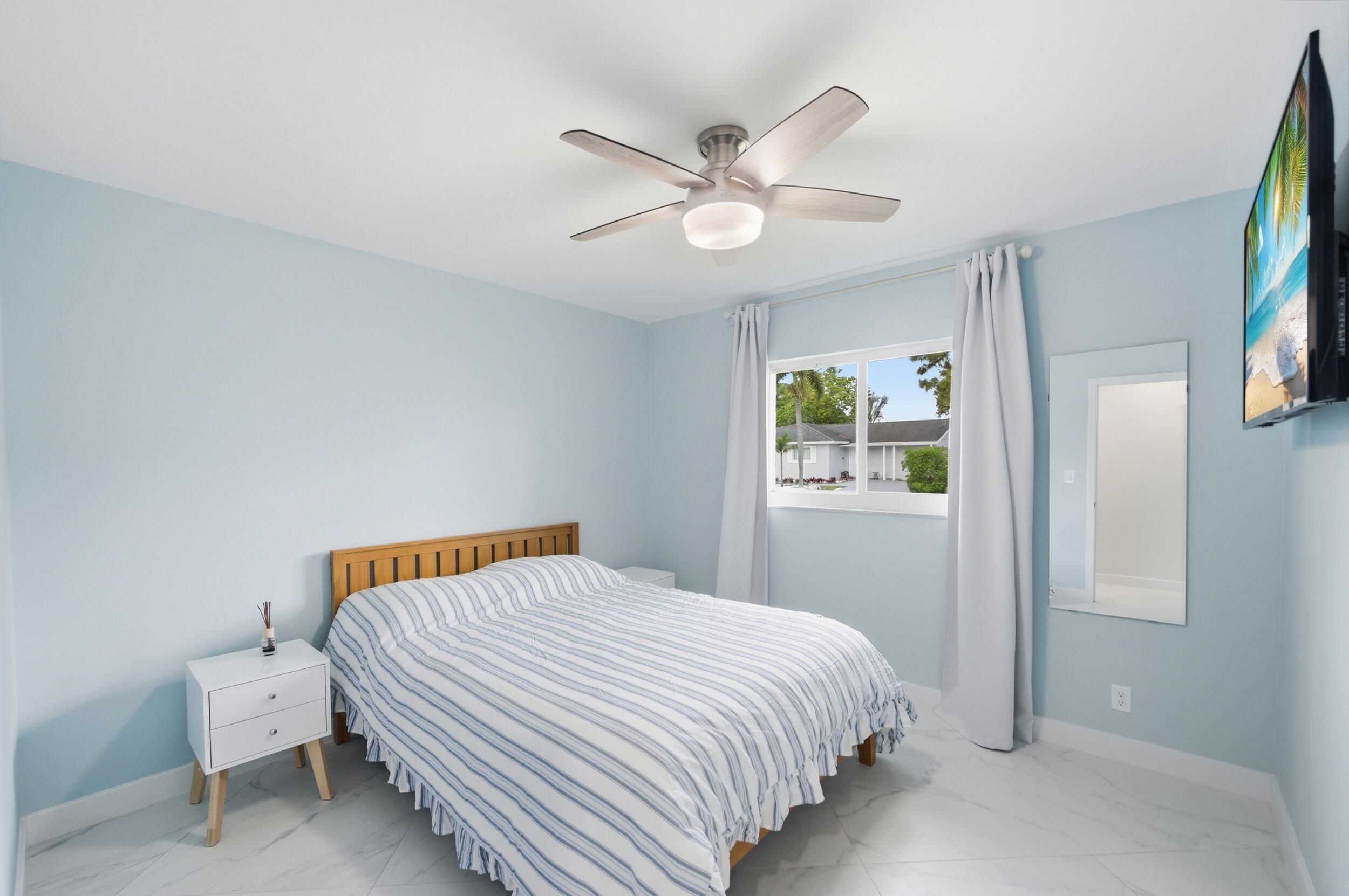 10234 Sleepy Brook Way Watergate, FL 33428 - Photo 18 of 31 18__d4s6701