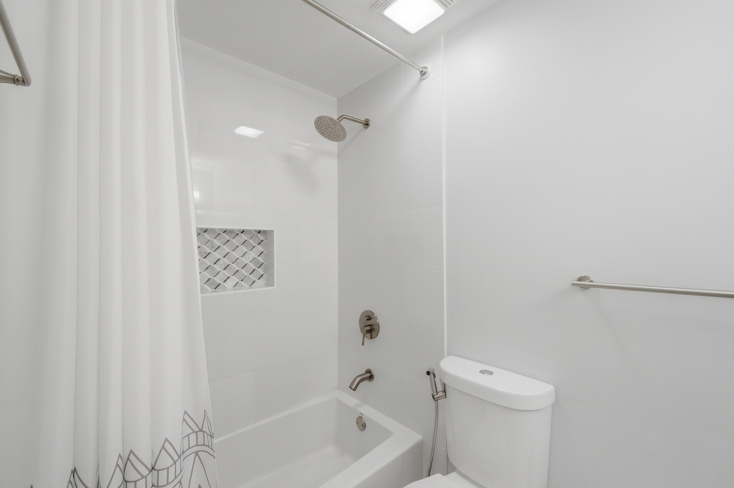 10234 Sleepy Brook Way Watergate, FL 33428 - Photo 20 of 31 20__d4s6711