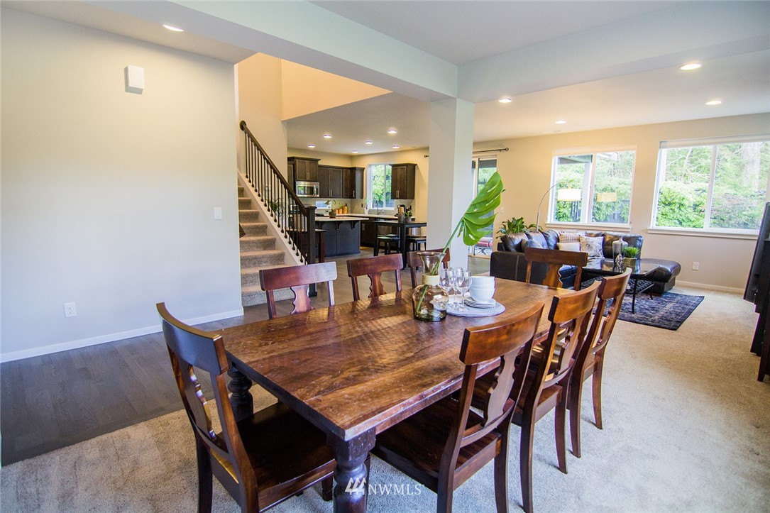427 161st Place Southeast Bothell, WA 98012 - Photo 3 of 25 Gallery Image 3