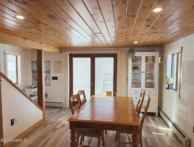 $384,000 | 20 Moscow Road, West Stockbridge, MA 01266