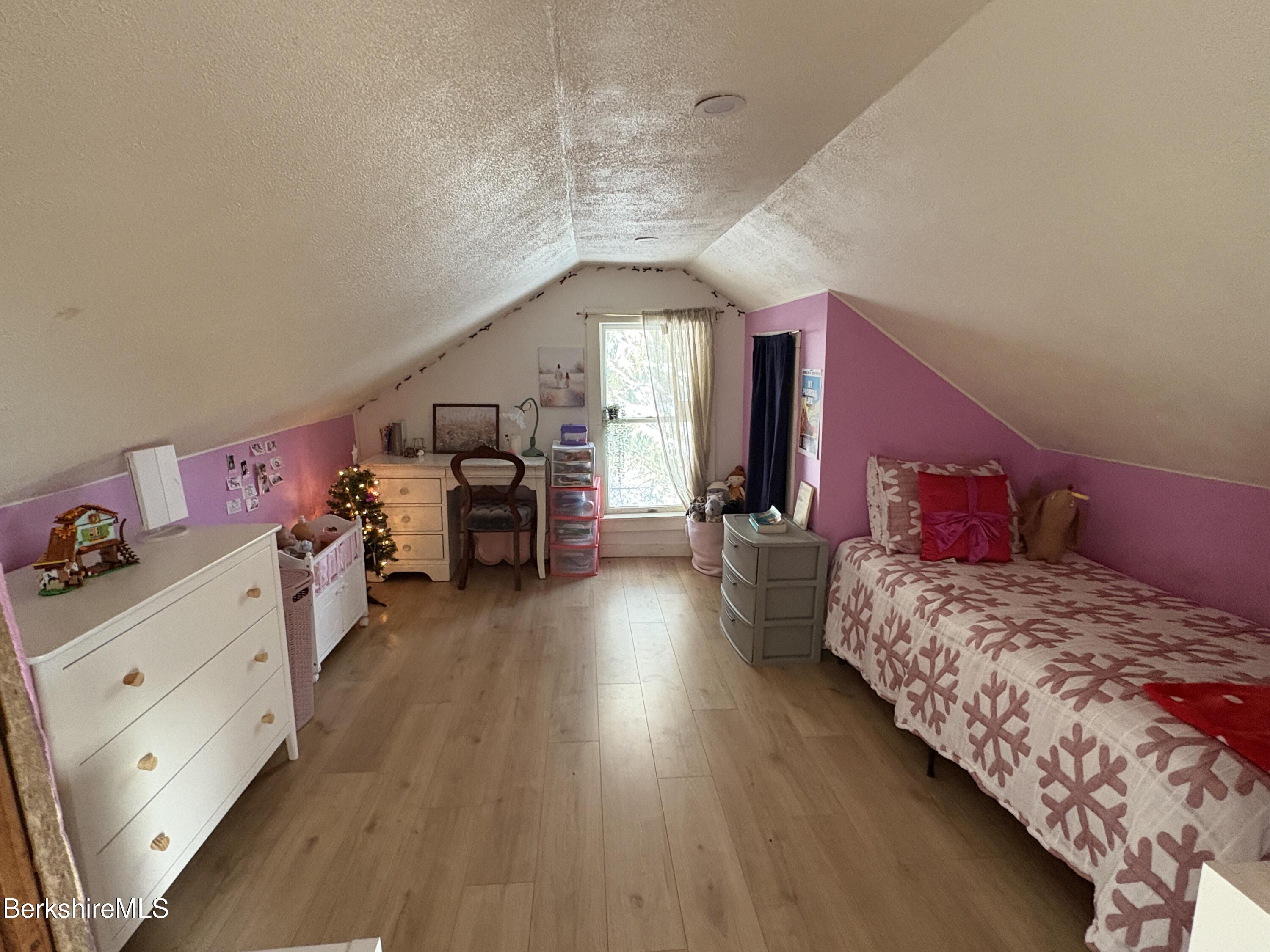 20 Moscow Road West Stockbridge, MA 01266 - Photo 26 of 33 Bedroom