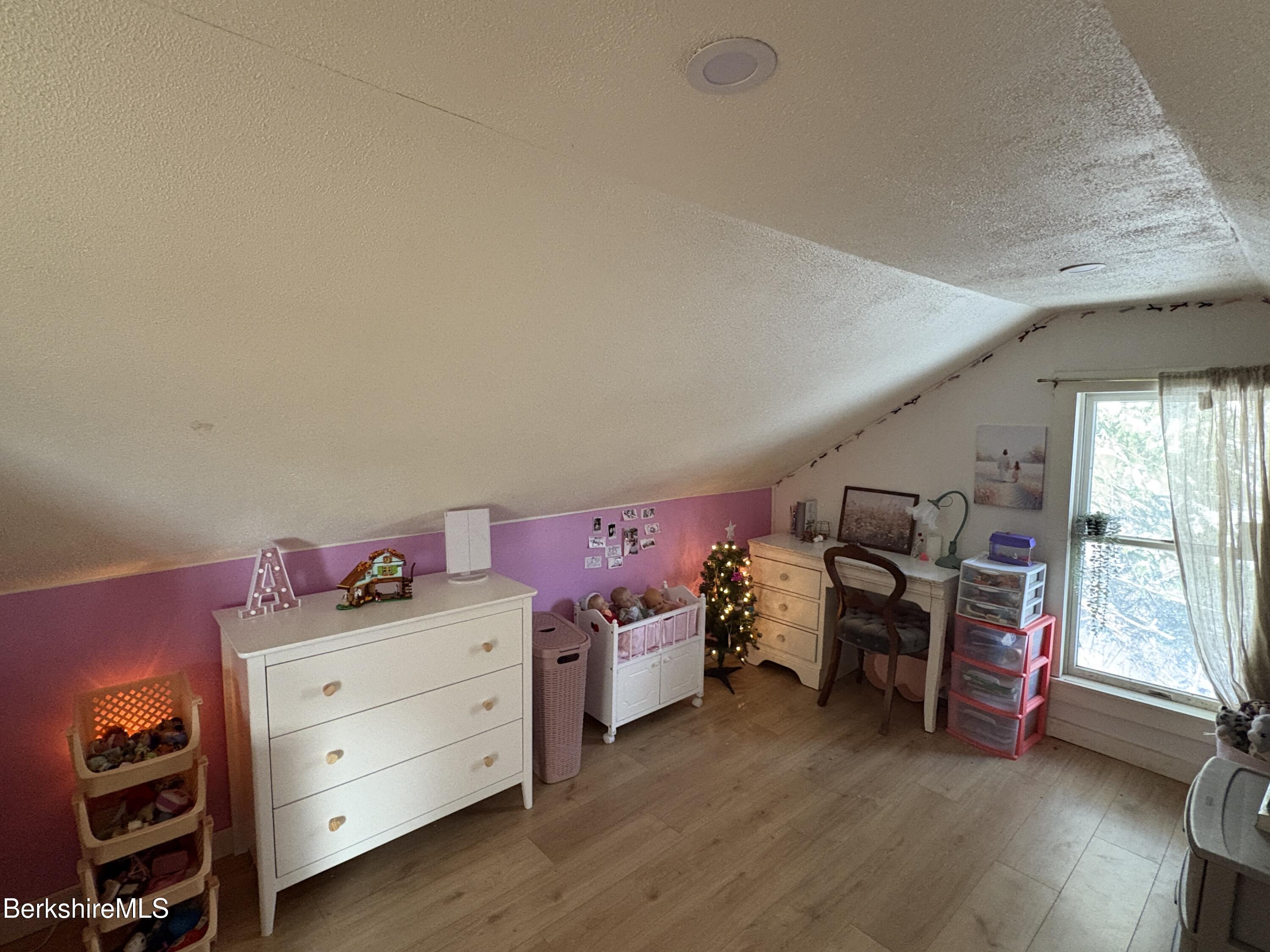 20 Moscow Road West Stockbridge, MA 01266 - Photo 27 of 33 Bedroom