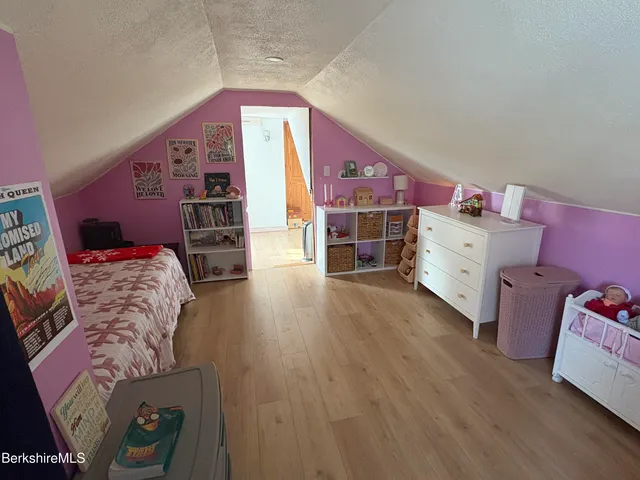 $399,000 | 20 Moscow Road, West Stockbridge, MA 01266