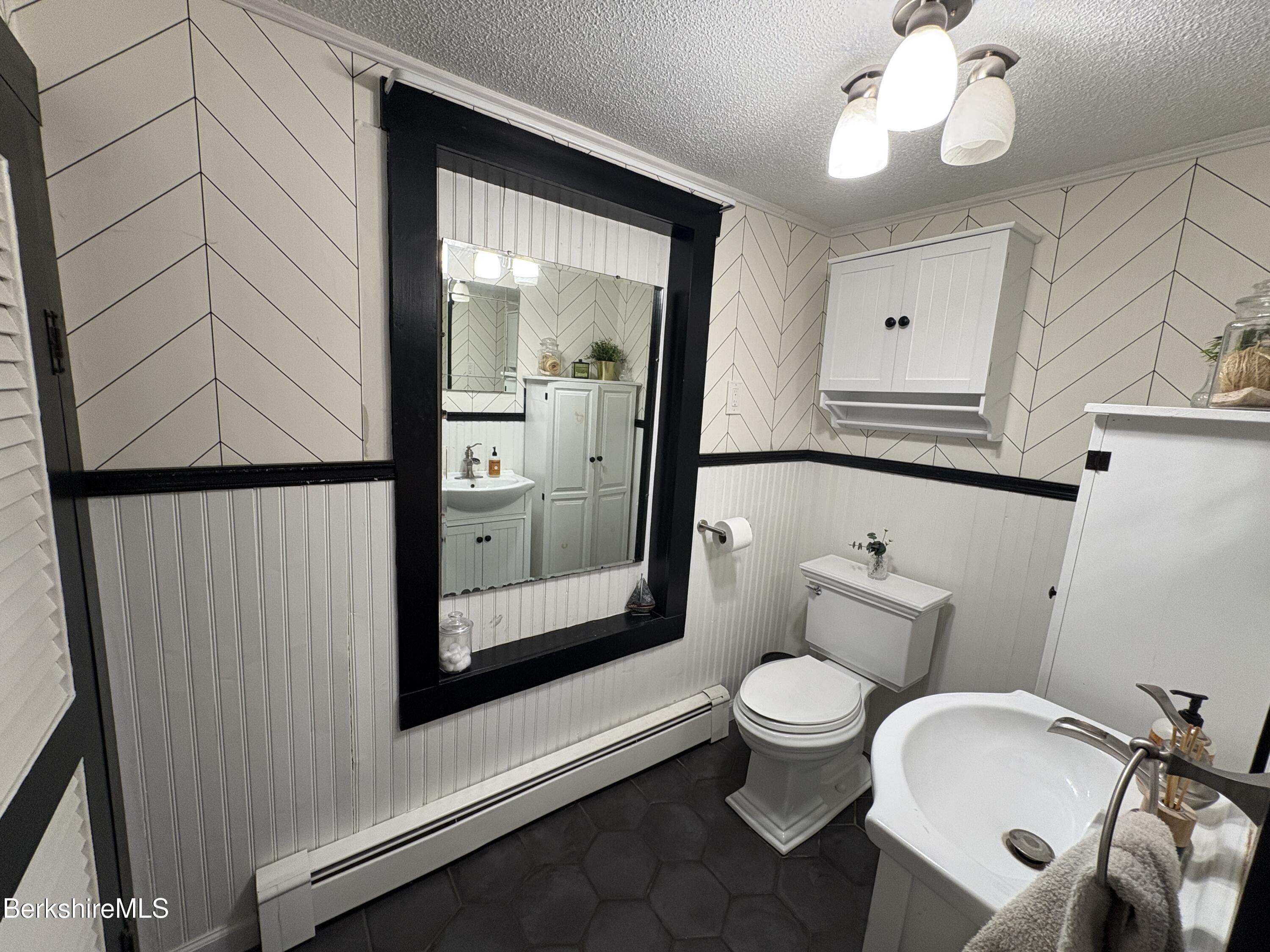 20 Moscow Road West Stockbridge, MA 01266 - Photo 32 of 33 Half bath