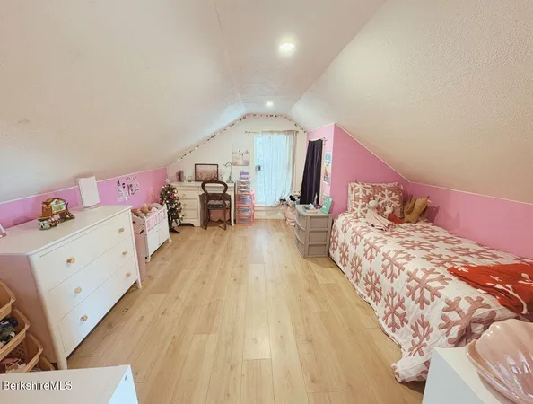 $384,000 | 20 Moscow Road, West Stockbridge, MA 01266