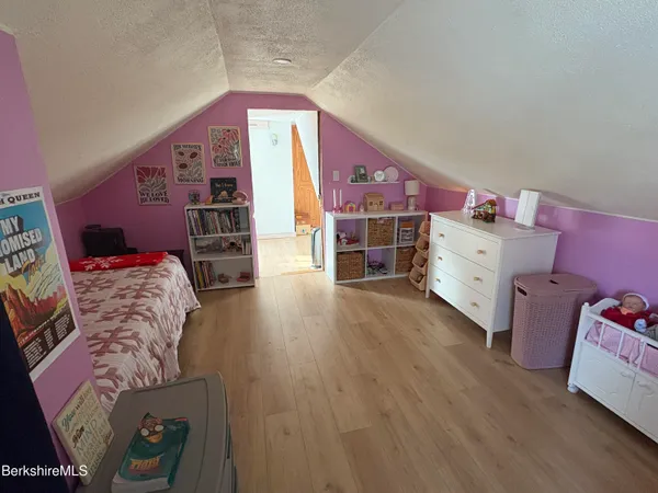 $384,000 | 20 Moscow Road, West Stockbridge, MA 01266