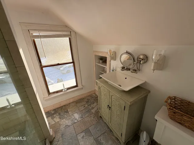 $384,000 | 20 Moscow Road, West Stockbridge, MA 01266