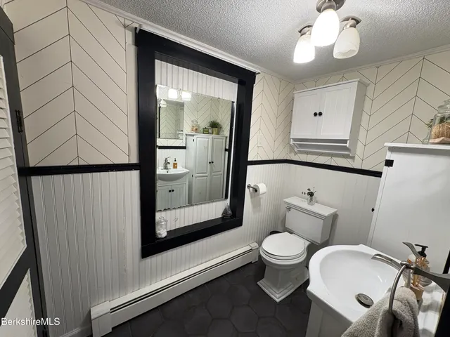 $384,000 | 20 Moscow Road, West Stockbridge, MA 01266