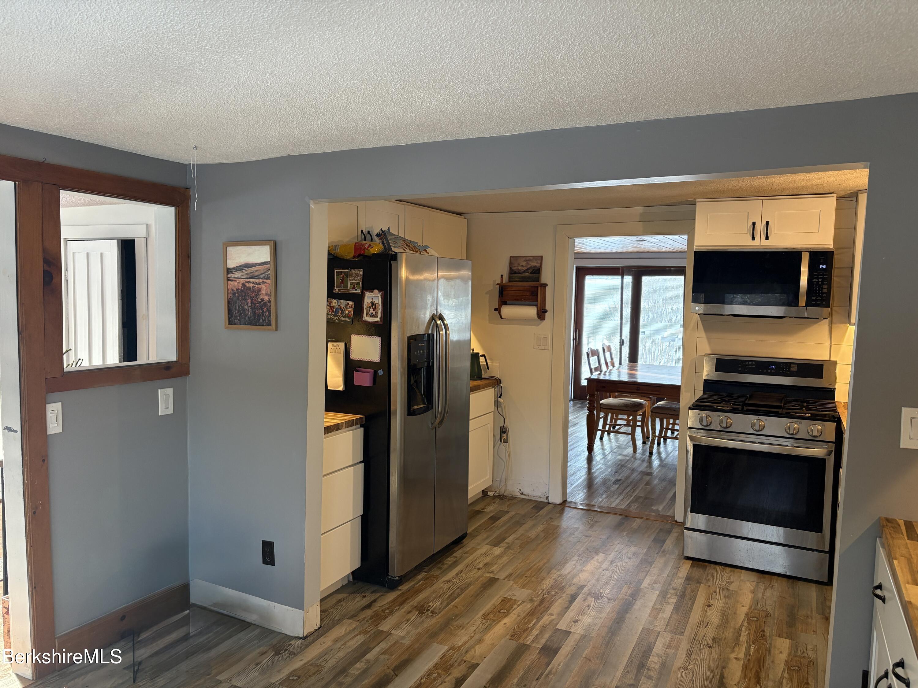 20 Moscow Road West Stockbridge, MA 01266 - Photo 9 of 33 Kitchen
