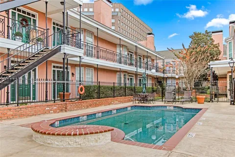 $340,000 | 3208 Cole Avenue, Unit 1110, Dallas, TX 75204
