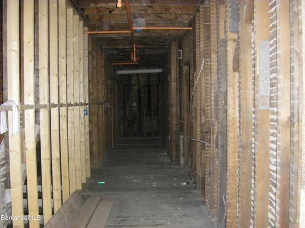 $125,000 | 306 Union Street, North Adams, MA 01247