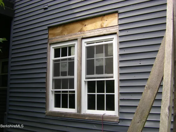 $125,000 | 306 Union Street, North Adams, MA 01247