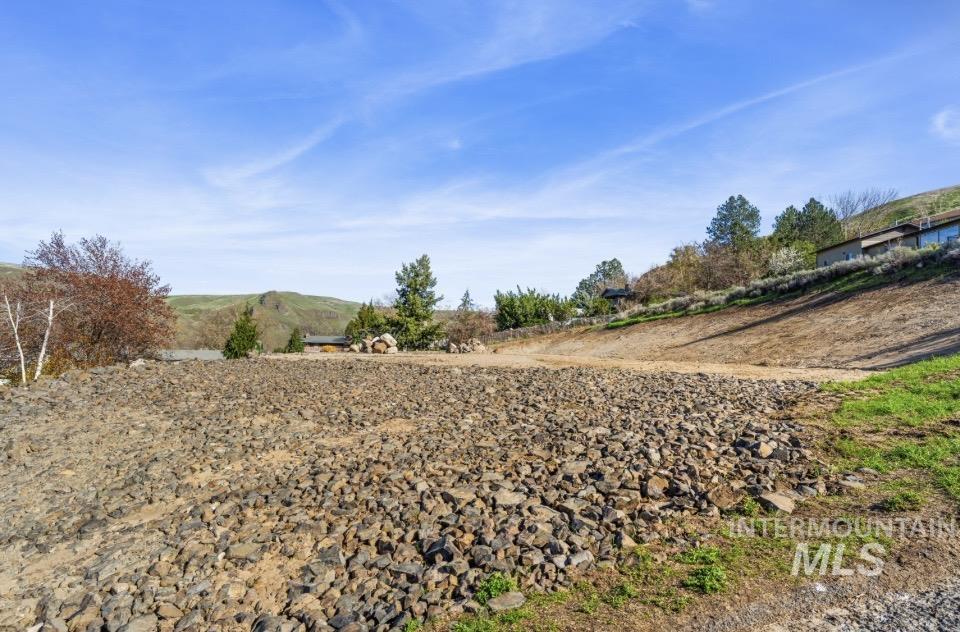 321 Pierce Street Asotin, WA 99402 - Photo 2 of 14