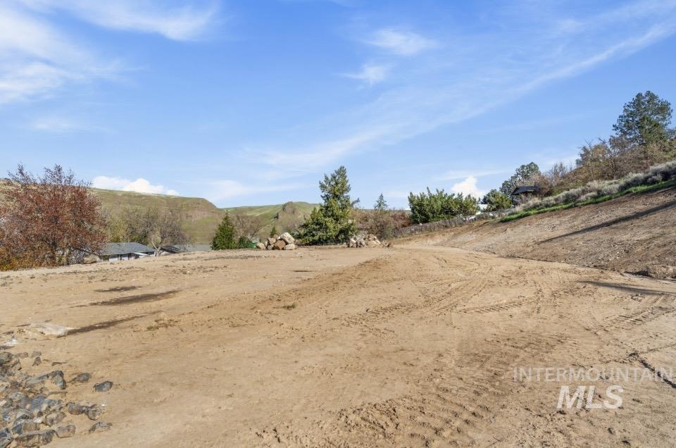 321 Pierce Street Asotin, WA 99402 - Photo 3 of 14