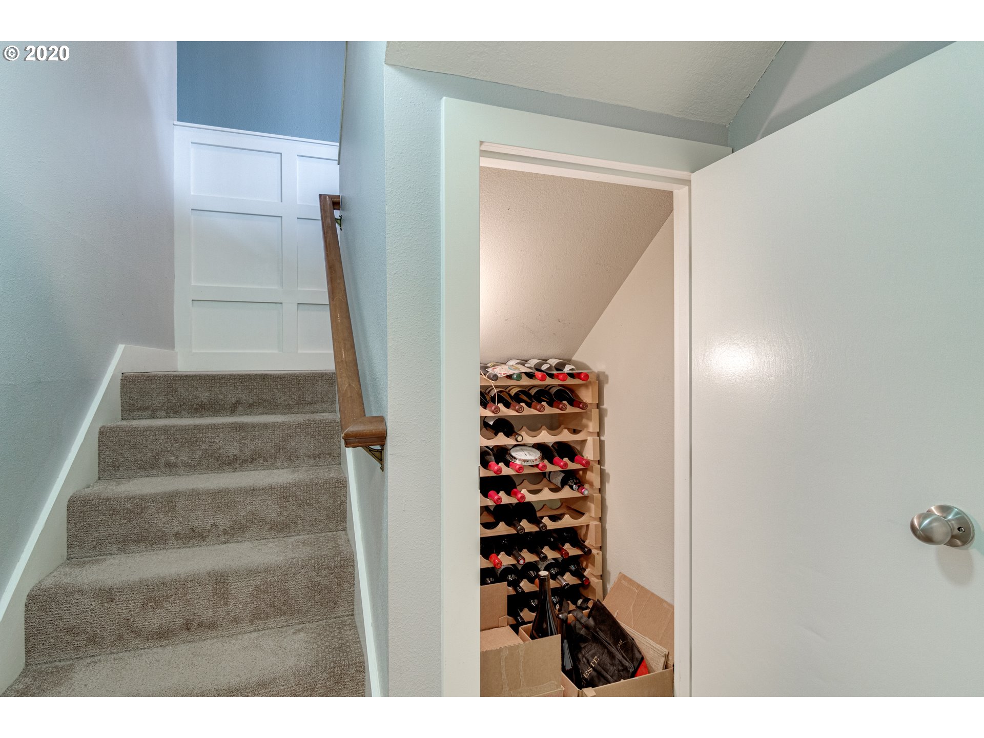 4655 Southwest Flower Place Portland, OR 97221 - Photo 18 of 29 Gallery Image 18