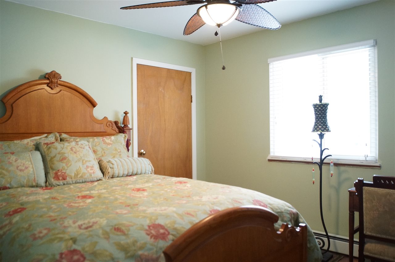 2399 Meadowlane Grayling, MI 49738 - Photo 11 of 21 1811844-12.JPG