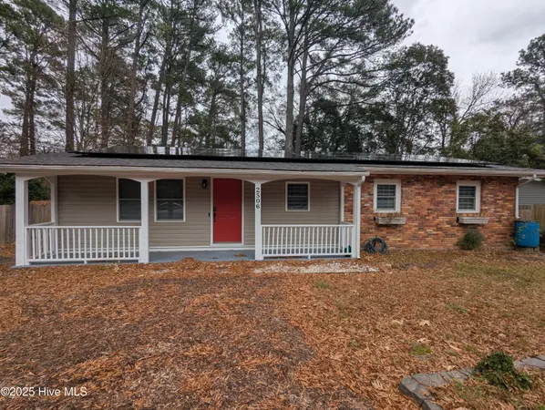 $2,350 | 2506 North Duke Street, Durham, NC 27704