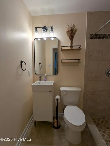 $2,350 | 2506 North Duke Street, Durham, NC 27704