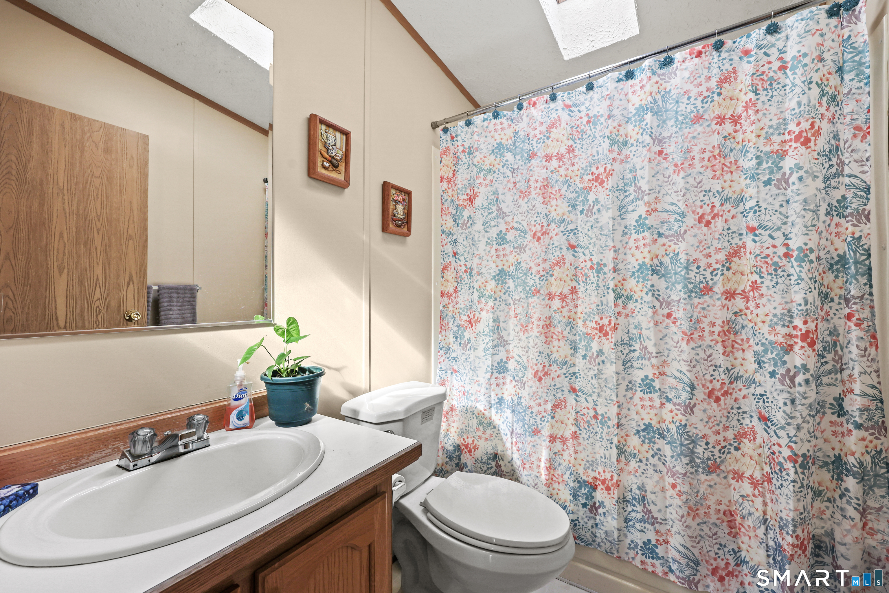 7 Circle Drive Windham, CT 06256 - Photo 3 of 36 Main Bathroom