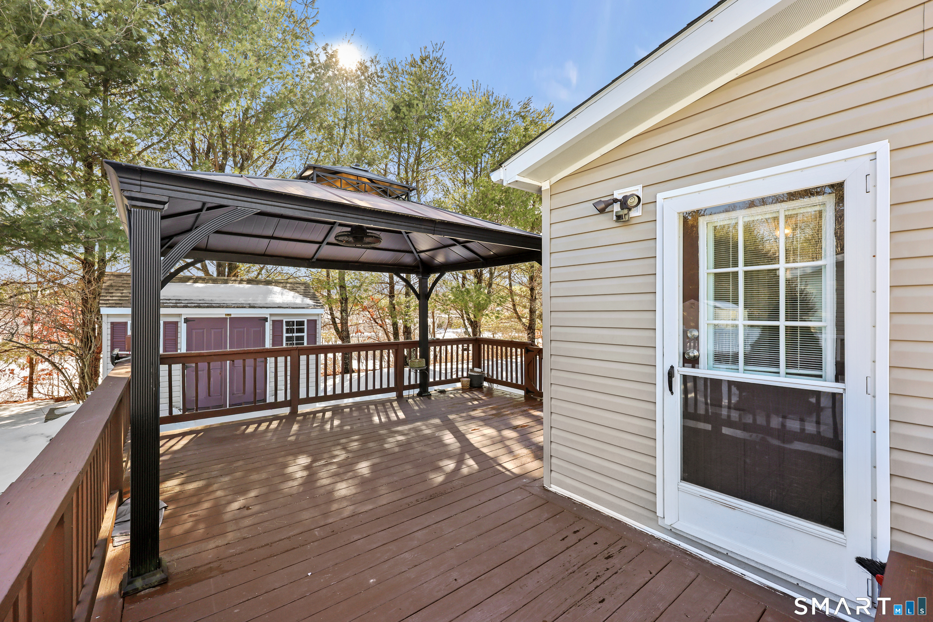 7 Circle Drive Windham, CT 06256 - Photo 4 of 36 Deck