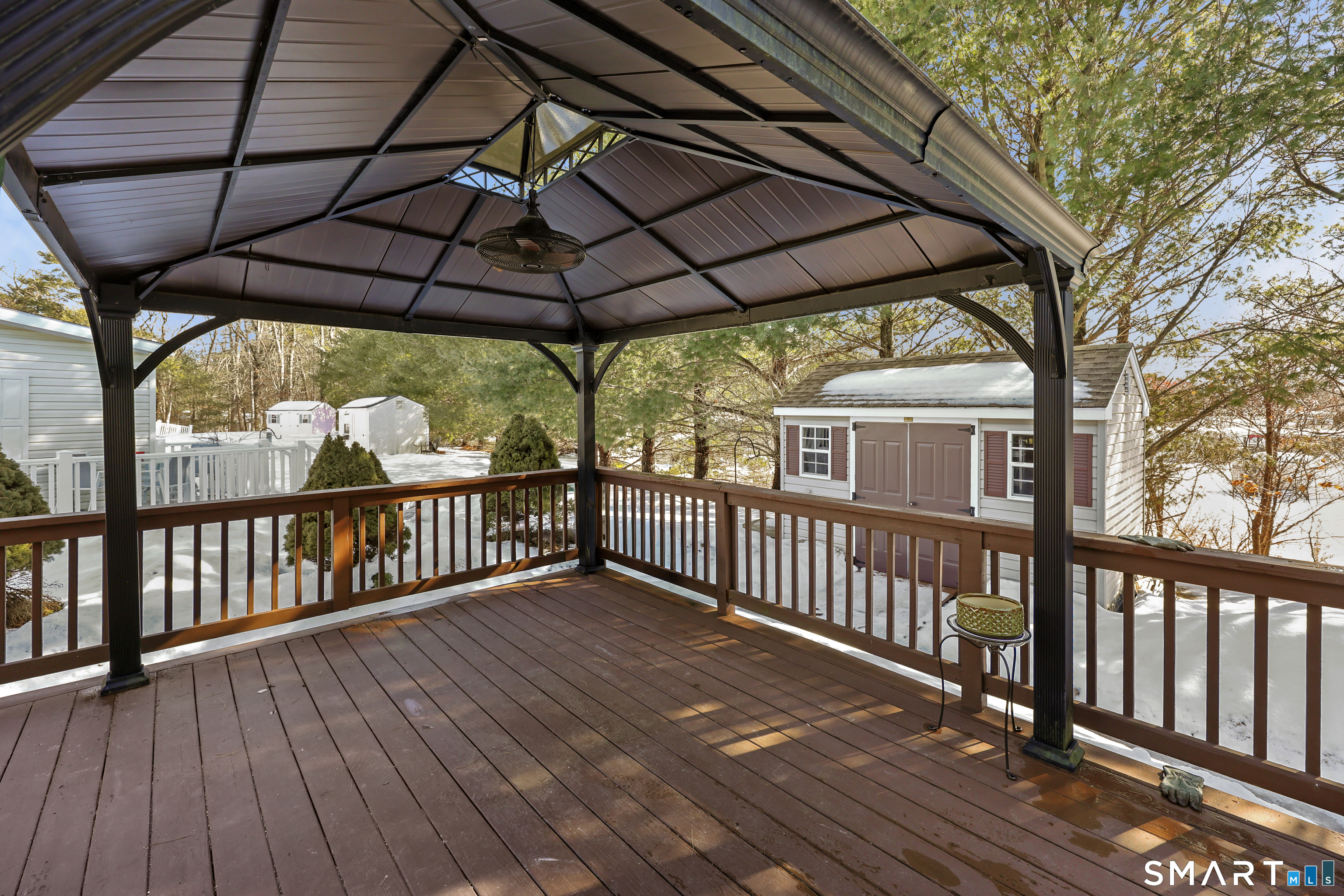 7 Circle Drive Windham, CT 06256 - Photo 6 of 36 Deck