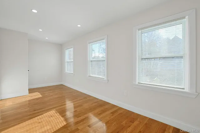 $1,099,000 | 119 6th Street, Pelham, NY 10803