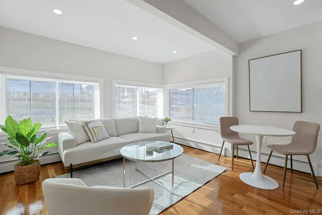 $1,099,000 | 119 6th Street, Pelham, NY 10803