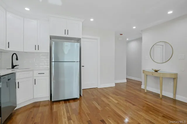 $1,099,000 | 119 6th Street, Pelham, NY 10803