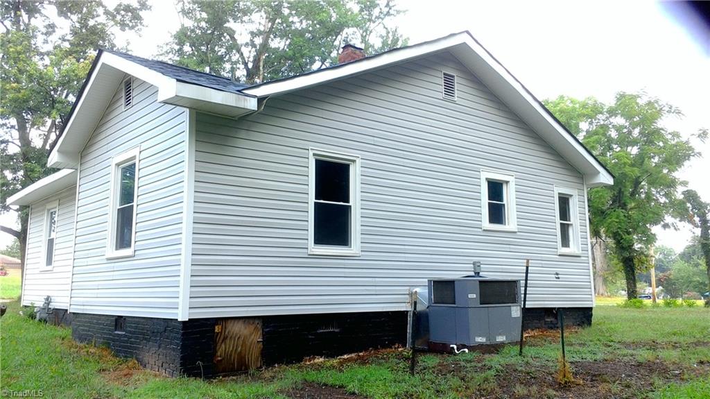 1418 Johnson Street High Point, NC 27262 - Photo 4 of 19 Rear