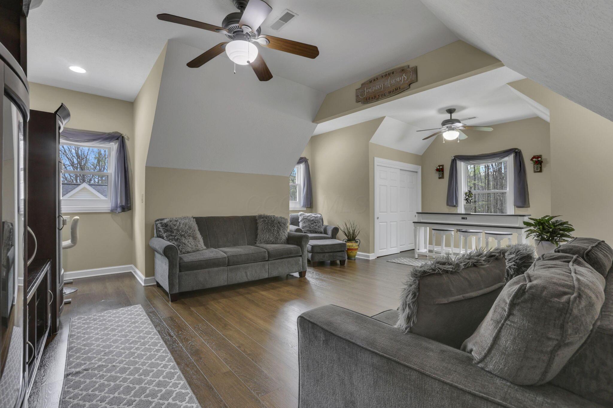 7341 Hollow Road Southwest Pataskala, OH 43062 - Photo 44 of 102 Upstairs Flex Space
