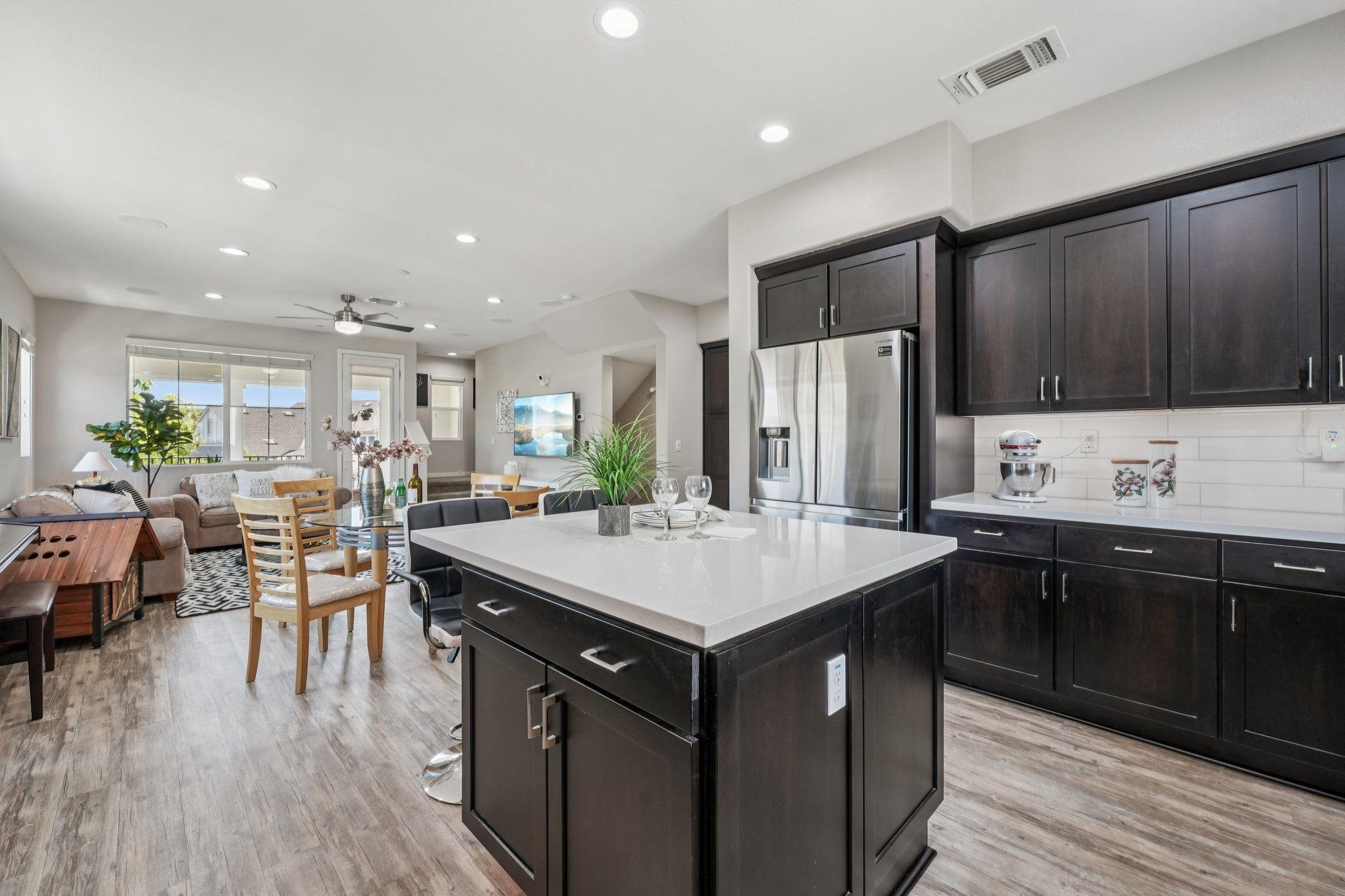 8550 Boardwalk Way Newark, CA 94560 - Photo 13 of 59