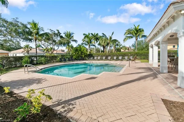 a view of a backyard and a garden
