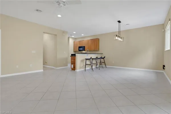 a view of a livingroom with furniture