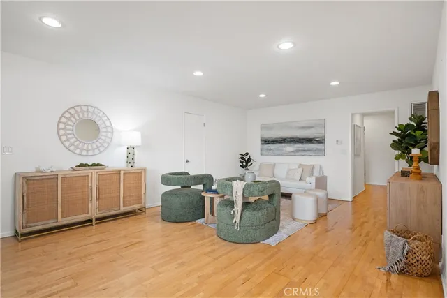 $899,000 | 1925 Montana Avenue, Unit 3, Santa Monica, CA 90403