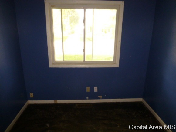 1500 Fairfield Drive Springfield, IL 62702 - Photo 7 of 10 Gallery Image 7