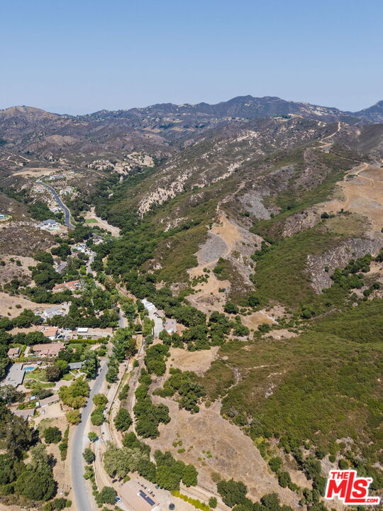 317 Acres - The Calabasas Ranch Calabasas, CA 91302 - Photo 4 of 7 a view of city and mountain