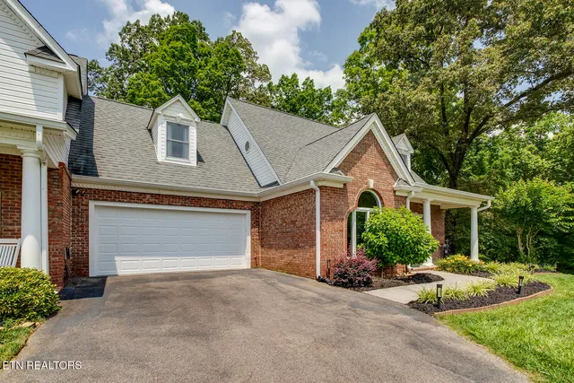 $339,900 | 430 Willow Springs Drive, Athens, TN 37303